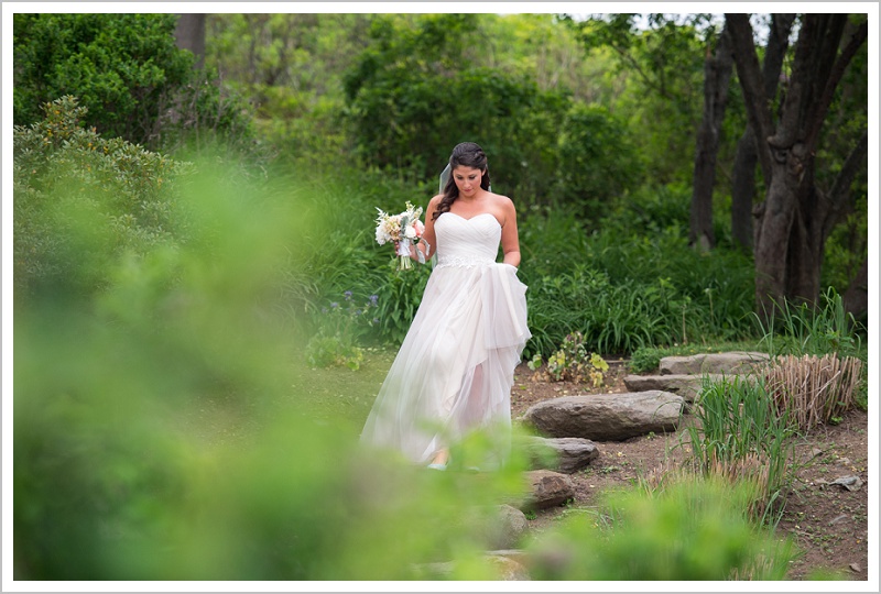 First look - Laura + Steve's York Harbor Inn Wedding | LAD Photography