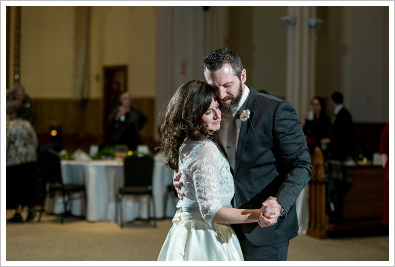 Jamie and Laura Winter Wedding at the Agora Grand