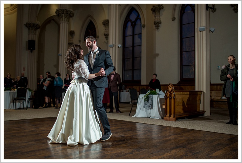 Jamie and Laura Winter Wedding at the Agora Grand