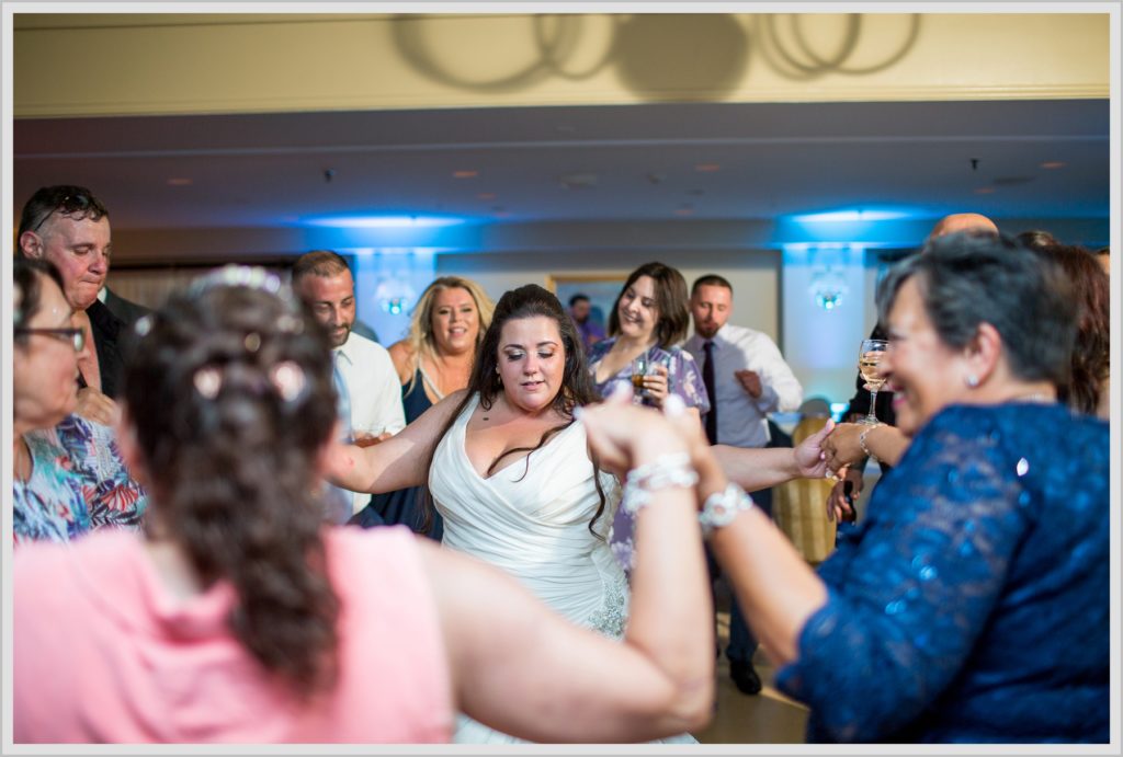 Sean and Nicole Married at York Harbor Inn | Dancing