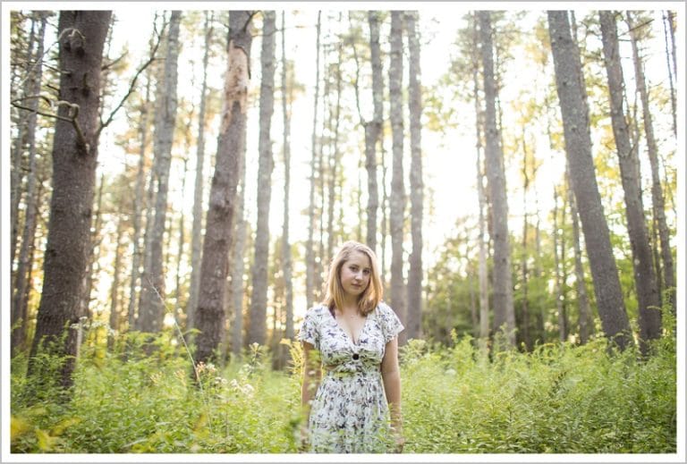 Analise, Senior Portraits in woods with glowing light - LAD Photography